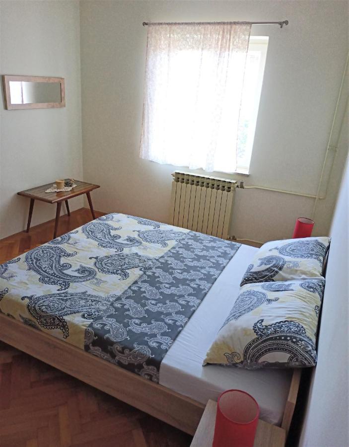 Cozy Apartment In The City Center Πούλα Εξωτερικό φωτογραφία